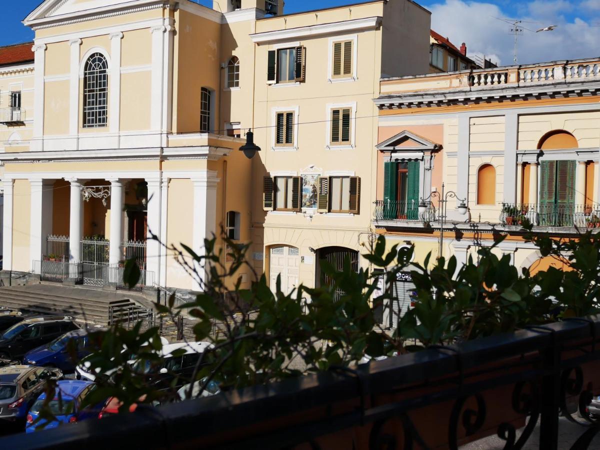 La Casetta Di Nonna Pina - Appartamento Con Cucina In Pieno Centro Торре-Аннунциата Экстерьер фото